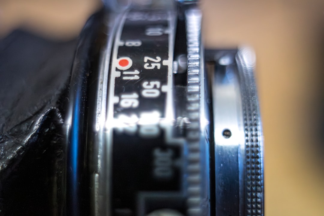 Multa por Dirigir sem Óculos ou Lentes? Veja Valor e Pontos em 2026